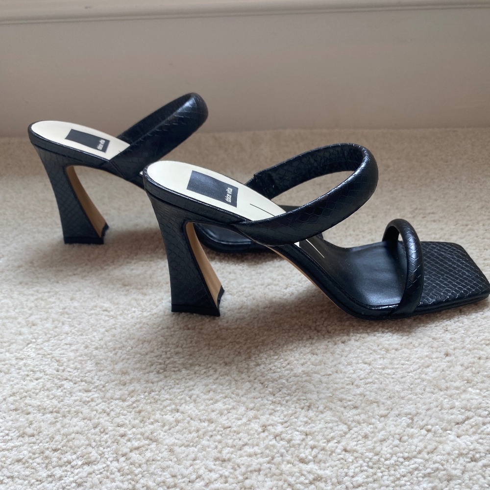Dolce Vita Faux Snake Skin Sandals Size 7